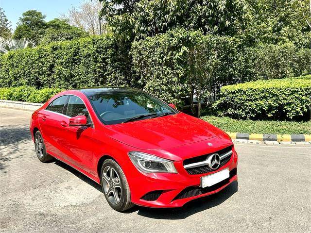 https://images10.gaadi.com/usedcar_image/4593637/original/43ad25e1f2d677b52c95e5566b5c5592.jpg?imwidth=6400