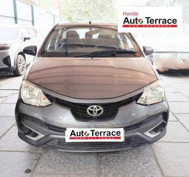 https://images10.gaadi.com/usedcar_image/4593641/original/d0684952f83b72f4deaf6efe4b325b69.jpeg?imwidth=6400