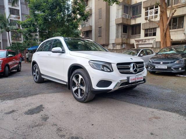 https://images10.gaadi.com/usedcar_image/4593644/original/processed_5dac9cbbcb08d84448e9d10ffde6331d.jpeg?imwidth=6400