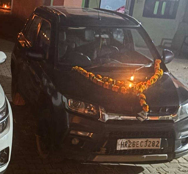 https://images10.gaadi.com/usedcar_image/4593680/original/b9417ca5-0629-41ed-b6f5-43a24eff805a.png?imwidth=6402