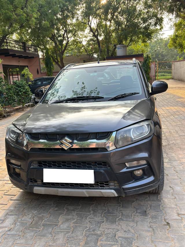 https://images10.gaadi.com/usedcar_image/4593680/original/processed_da38e9f380fb24cf4674b1fd27c722c5.jpg?imwidth=6402