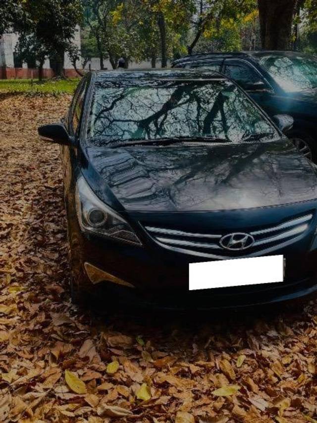 https://images10.gaadi.com/usedcar_image/4593727/original/processed_8154c89f-08fb-4946-9cba-41cfa06b49f9.jpeg?imwidth=6400