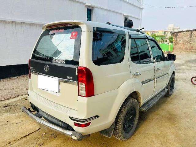 https://images10.gaadi.com/usedcar_image/4593754/original/processed_9ad638b0-1bf7-4cfc-8f80-b70abc9d4aad.jpeg?imwidth=6400