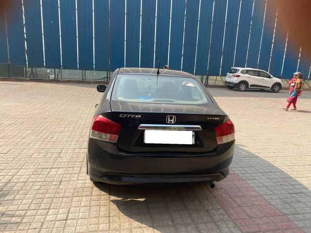 https://images10.gaadi.com/usedcar_image/4593794/original/processed_23b3cf4c-cf26-4ed0-a753-13a4d94936cd.jpg?imwidth=6400