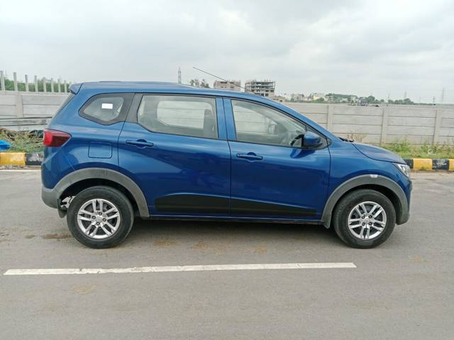 https://images10.gaadi.com/usedcar_image/4593802/original/472855a763852e614f00895b4ba9071d.jpg?imwidth=6401