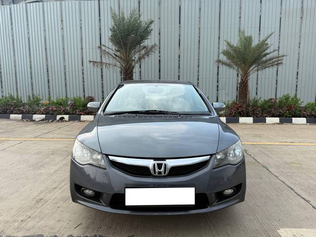 https://images10.gaadi.com/usedcar_image/4593813/original/processed_6525dec4-1f1d-4908-937a-dfde71b91eaa.jpg?imwidth=6400