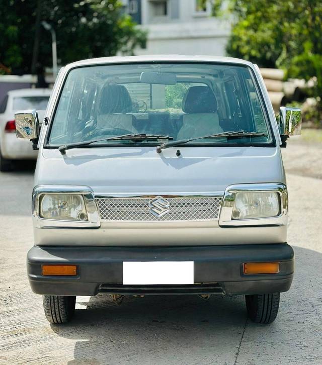 https://images10.gaadi.com/usedcar_image/4593817/original/processed_9334701d-561e-456f-927c-315dcc923050.jpg?imwidth=6400