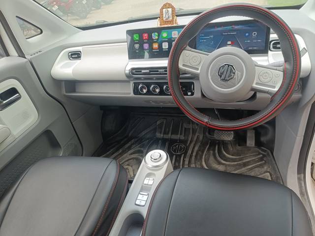 https://images10.gaadi.com/usedcar_image/4593821/original/e63d9efd6f5480eb165cbf05b47ad01f.jpeg?imwidth=6401