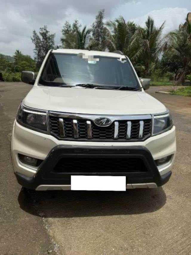 https://images10.gaadi.com/usedcar_image/4593882/original/processed_b0497d17-b6da-4d4d-9b66-be2aea4ffb4a.jpeg?imwidth=6401