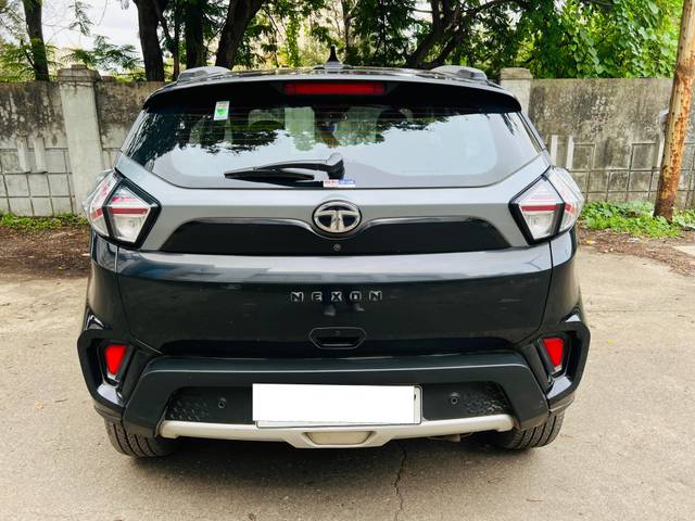 https://images10.gaadi.com/usedcar_image/4593894/original/processed_8d34a55e80339534662fbc1a2bbfd9a8.jpg?imwidth=6402