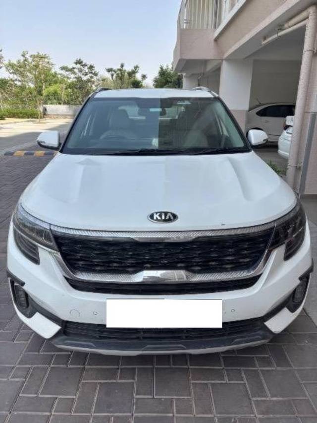 https://images10.gaadi.com/usedcar_image/4593921/original/processed_d0e564e1-5944-4dd8-b25e-f1602b76be69.jpeg?imwidth=6400