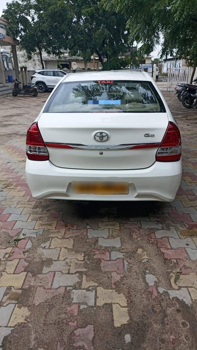 https://images10.gaadi.com/usedcar_image/4593928/original/processed_35cde865-4bc5-48e0-94c5-017453385e0c.jpg?imwidth=6401