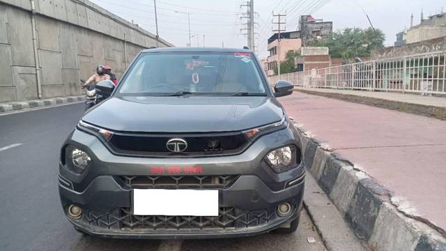 https://images10.gaadi.com/usedcar_image/4593935/original/processed_9a4c9006-9e7a-43c3-ba5b-ca7a98963fdc.jpg?imwidth=6400