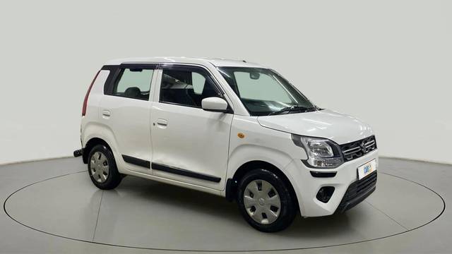 https://images10.gaadi.com/usedcar_image/4593989/original/78d3a18a4fdf687ebb478f3136248d6b.jpg?imwidth=6400