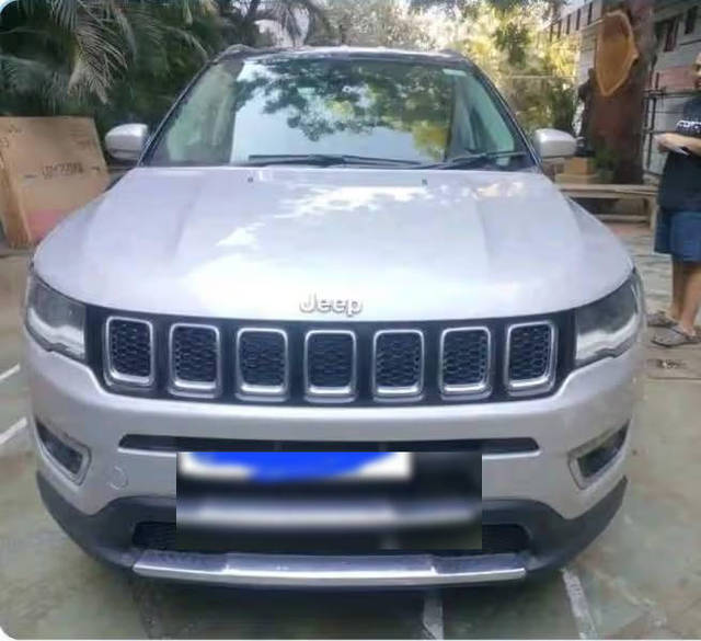 https://images10.gaadi.com/usedcar_image/4593996/original/processed_00aab6b7-2e30-49ce-86ab-56543f35b73e.png?imwidth=6400