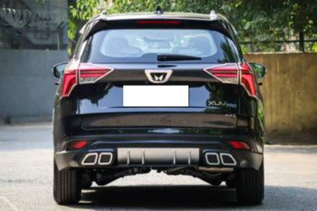 https://images10.gaadi.com/usedcar_image/4594008/original/processed_57f85998c275068d04b8203267ea3c33.jpg?imwidth=6402