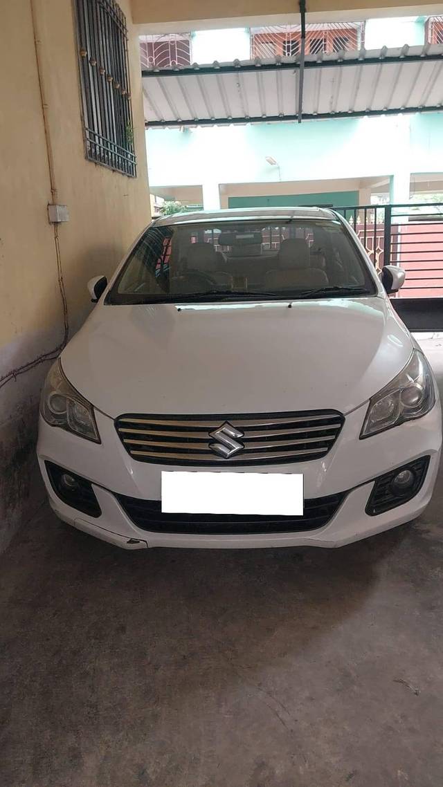 https://images10.gaadi.com/usedcar_image/4594033/original/processed_1f26579f-6473-4882-9023-4a0a3733c90e.jpg?imwidth=6401