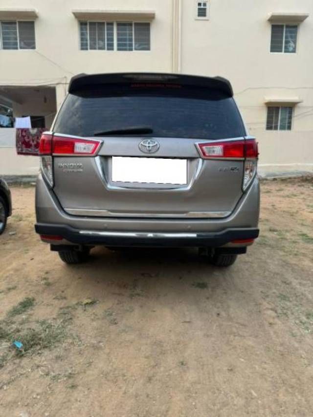 https://images10.gaadi.com/usedcar_image/4594057/original/processed_723128cb-9119-4425-9e18-934b1c543cae.jpg?imwidth=6402