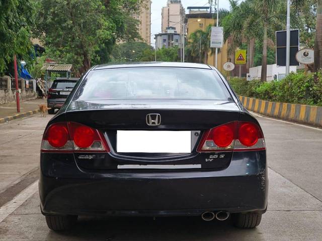 https://images10.gaadi.com/usedcar_image/4594059/original/processed_a92e3e49bb20ac40d92ddd6218ca36e5.jpg?imwidth=6402