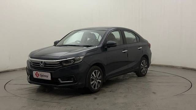 https://images10.gaadi.com/usedcar_image/4594077/original/721625629140c1f5e0dba978bdd5548a.JPG?imwidth=6400