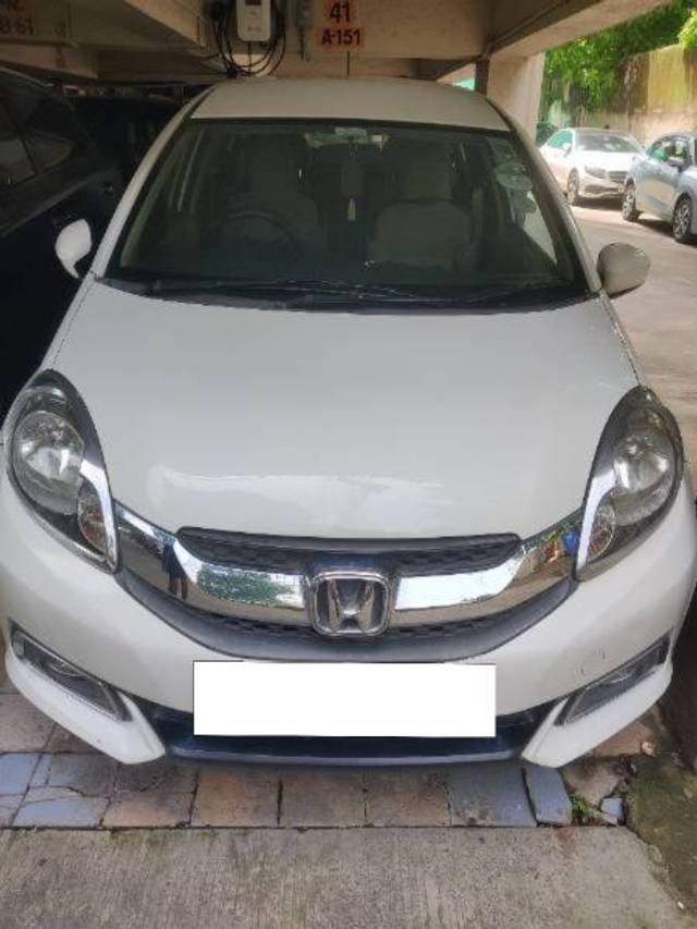 https://images10.gaadi.com/usedcar_image/4594126/original/processed_5aa6f1b3-dfb7-4c18-b5db-cf859899d1c2.jpg?imwidth=6401