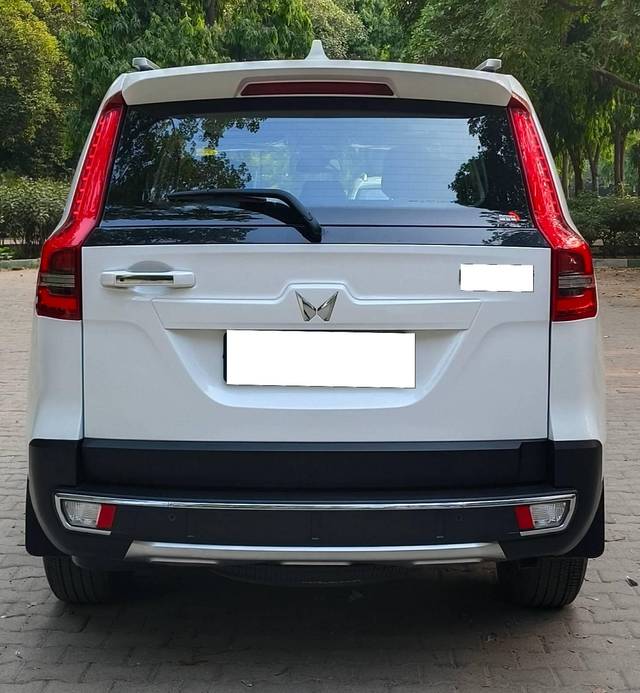 https://images10.gaadi.com/usedcar_image/4594135/original/processed_40ca7f177c22358cee47f66eed63b4e6.jpg?imwidth=6402