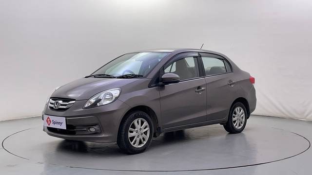 https://images10.gaadi.com/usedcar_image/4594176/original/d667e8812761541ff2fbceaa738a0a00.JPG?imwidth=6400
