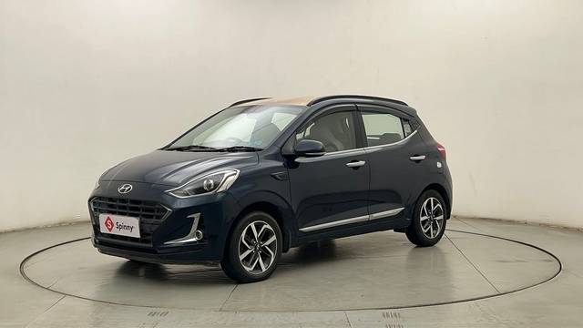 https://images10.gaadi.com/usedcar_image/4594185/original/5497d50e0fbfdcbb6bac6a346b08ff62.JPG?imwidth=6400
