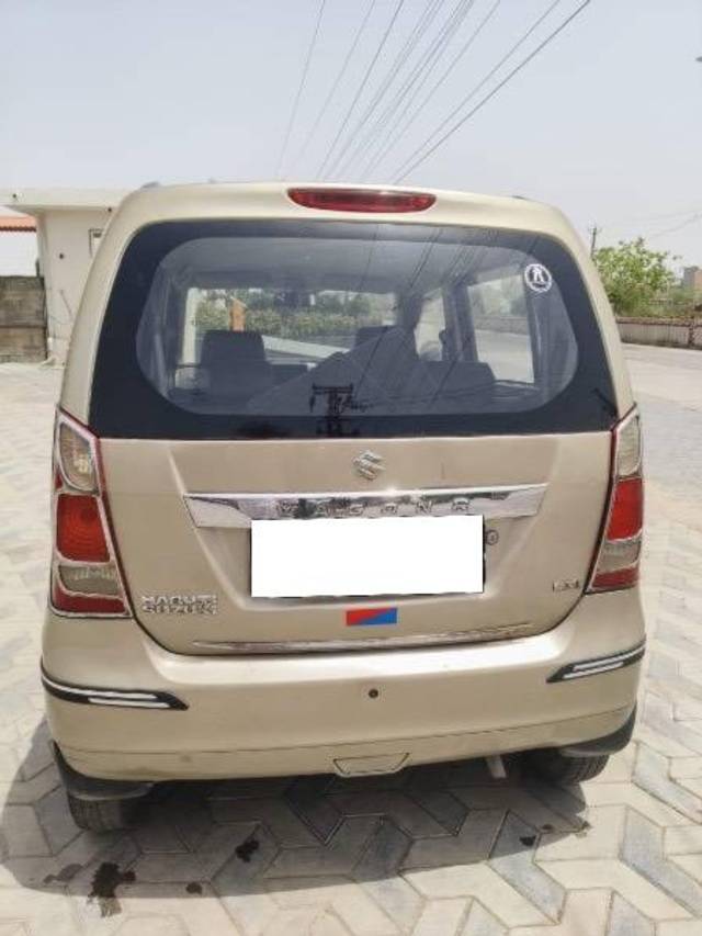 https://images10.gaadi.com/usedcar_image/4594188/original/processed_2e0c3d79-b492-4b09-8046-780884fce0f8.jpeg?imwidth=6401