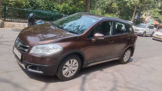 https://images10.gaadi.com/usedcar_image/4594252/original/processed_a3f97995aa12d6cc0fc31a5155944571.jpg?imwidth=6400