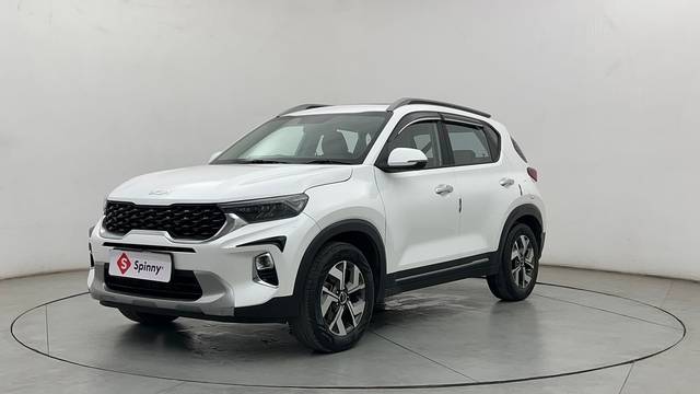 https://images10.gaadi.com/usedcar_image/4594268/original/0f44fd3c61febc959849e5ebad53e32e.JPG?imwidth=6400