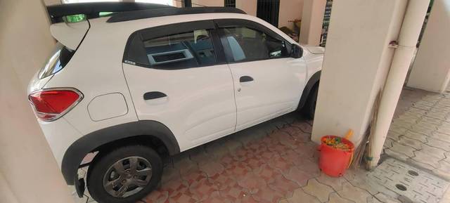 https://images10.gaadi.com/usedcar_image/4594332/original/processed_3bad2333-91fb-4ff6-b462-850676d2f910.jpg?imwidth=6401