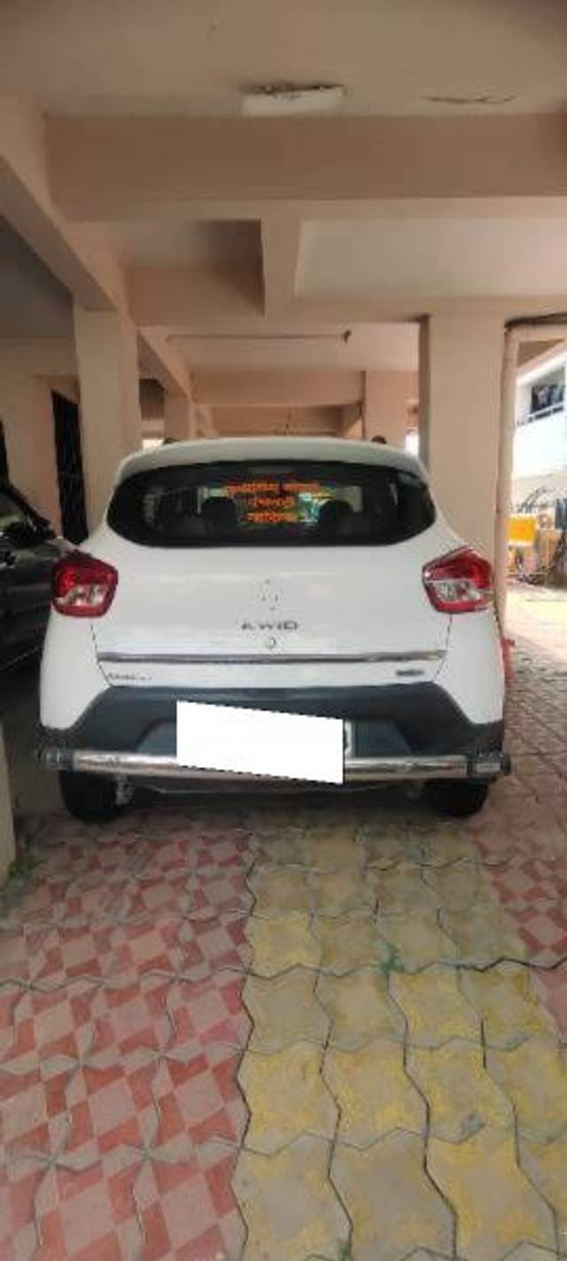 https://images10.gaadi.com/usedcar_image/4594332/original/processed_8af71310-65ce-435e-bcb0-6645b19d9c13.jpg?imwidth=6402