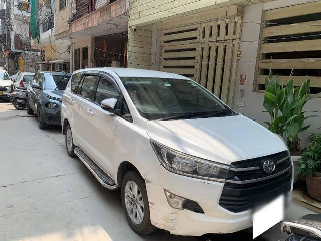 https://images10.gaadi.com/usedcar_image/4594354/original/0e73240f-4650-44ba-ad7f-46f32eb8c550.png?imwidth=6400