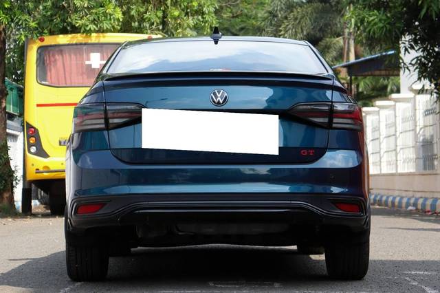 https://images10.gaadi.com/usedcar_image/4594365/original/processed_1047185b1c6def69a1ac81e2a84aeb42.jpg?imwidth=6402