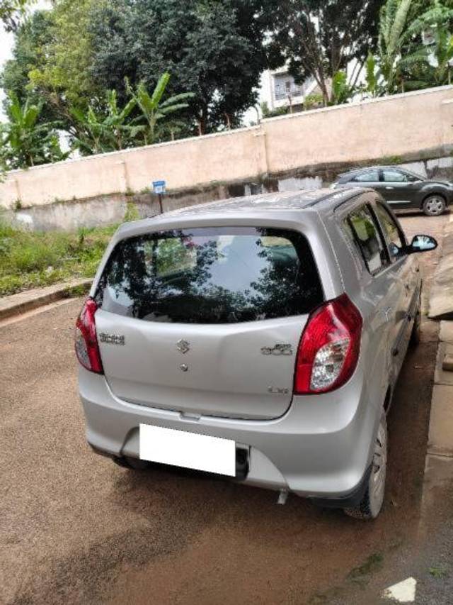 https://images10.gaadi.com/usedcar_image/4594383/original/processed_b30b2ae9-b846-45ca-ba2a-ae7913b2337f.jpg?imwidth=6401