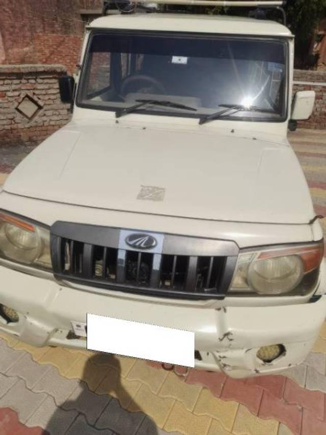 https://images10.gaadi.com/usedcar_image/4594419/original/processed_a44bdc09-9a47-498a-8f04-a373ccf2aac6.jpg?imwidth=6400