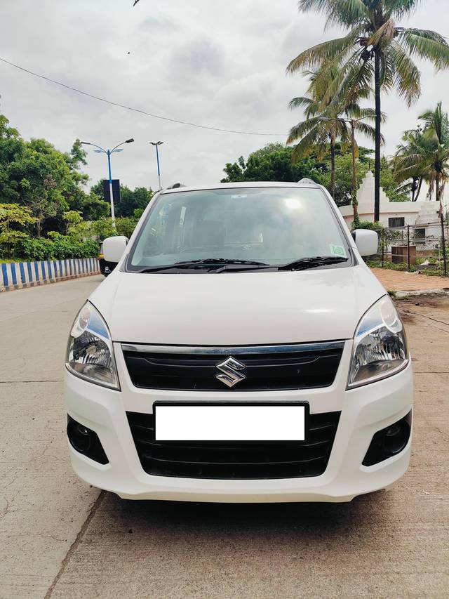 https://images10.gaadi.com/usedcar_image/4594478/original/processed_7044ed1b8fb29bac5a7b73f3009eadef.jpg?imwidth=6400