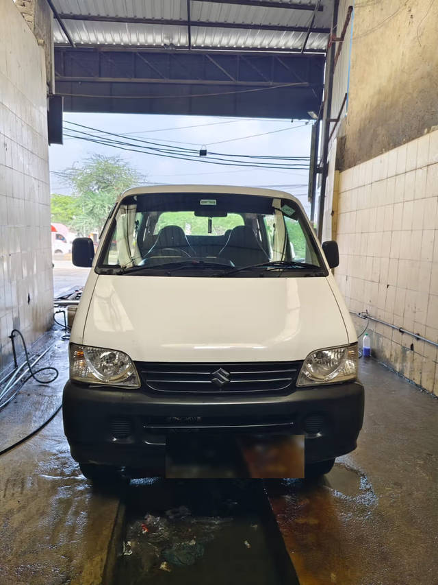 https://images10.gaadi.com/usedcar_image/4594497/original/94a3e213-abaa-433d-af56-d18c228aef0d.png?imwidth=6400