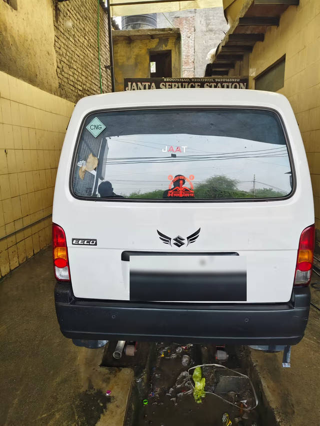 https://images10.gaadi.com/usedcar_image/4594497/original/d3dd0eae-902b-43a8-bbee-084d7fc669a0.png?imwidth=6401