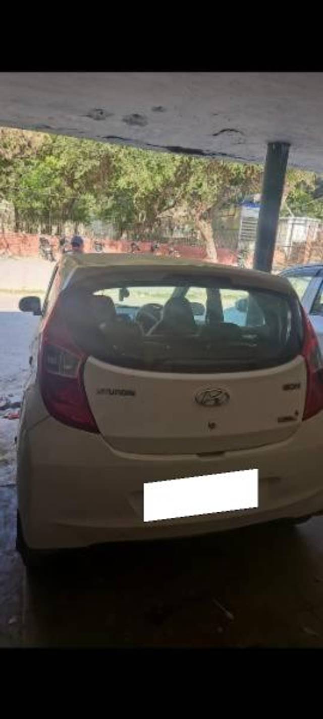 https://images10.gaadi.com/usedcar_image/4594500/original/processed_2f3cef96-ae79-4b68-bd0f-7c20ccecbe2b.jpg?imwidth=6402