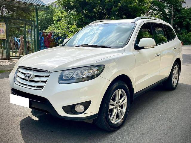 https://images10.gaadi.com/usedcar_image/4594534/original/processed_a1ec6147924af4cb20f7fb50acb494f1.jpg?imwidth=6400