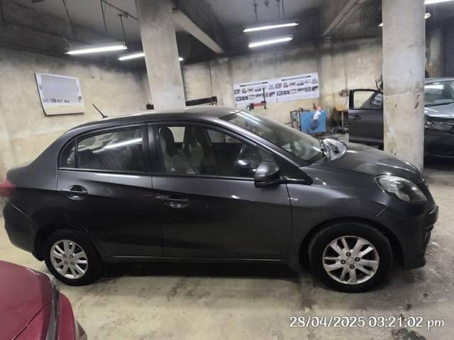 https://images10.gaadi.com/usedcar_image/4594536/original/processed_34e456a8-8bae-48af-a65e-db8f7ebdcfcf.jpeg?imwidth=6401