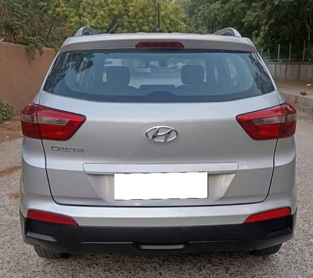 https://images10.gaadi.com/usedcar_image/4594537/original/processed_e1994f81edd5f5bd9081c94357081b3c.jpg?imwidth=6401