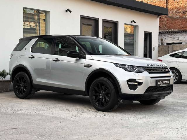 https://images10.gaadi.com/usedcar_image/4594556/original/processed_c3a477a3c13314816710d1a89de8bf7b.jpg?imwidth=6400