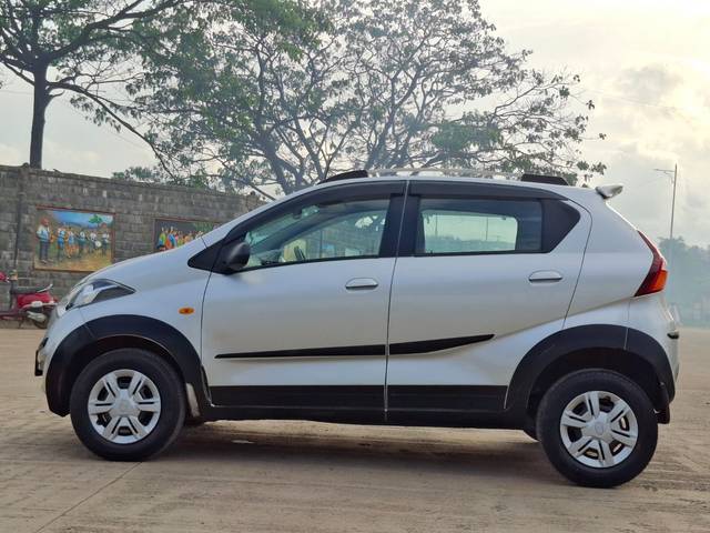 https://images10.gaadi.com/usedcar_image/4594570/original/65fb4c655db4c40afe42ddbb77c7e723.jpg?imwidth=6402