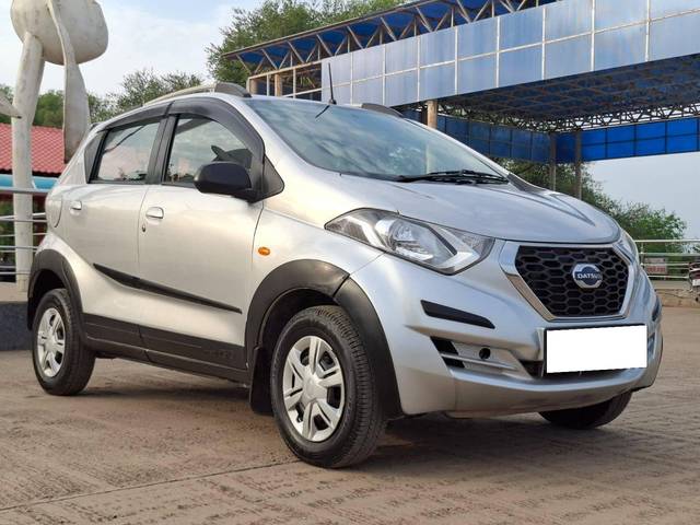https://images10.gaadi.com/usedcar_image/4594570/original/processed_f26460eb5ea7c50a70442b9ad8e71f9d.jpg?imwidth=6400