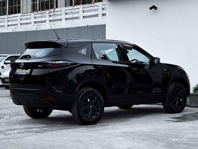 https://images10.gaadi.com/usedcar_image/4594576/original/processed_5f760dc5979f8bc9930993ea8bbe162f.jpg?imwidth=6401