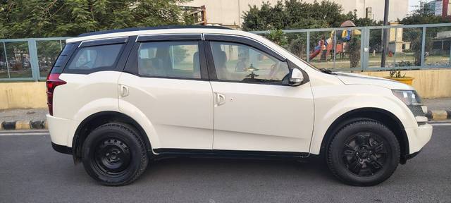 https://images10.gaadi.com/usedcar_image/4594580/original/038e4aaf903af2eab4d49162c085486e.jpg?imwidth=6401