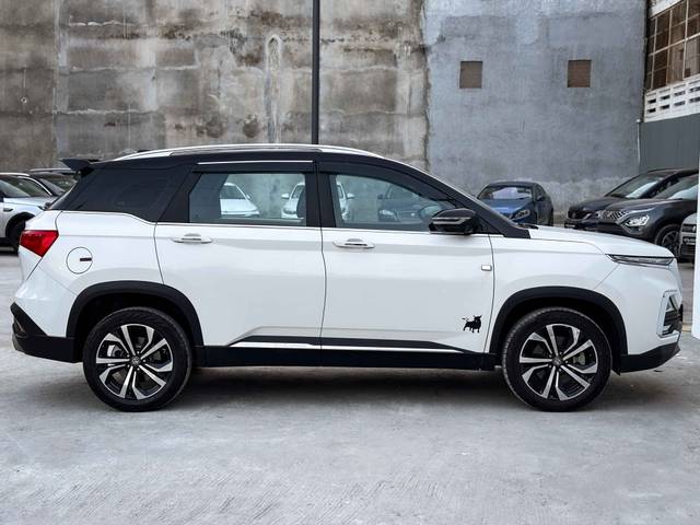 https://images10.gaadi.com/usedcar_image/4594655/original/99dd27349d832c696dd168c30526b03d.jpg?imwidth=6401